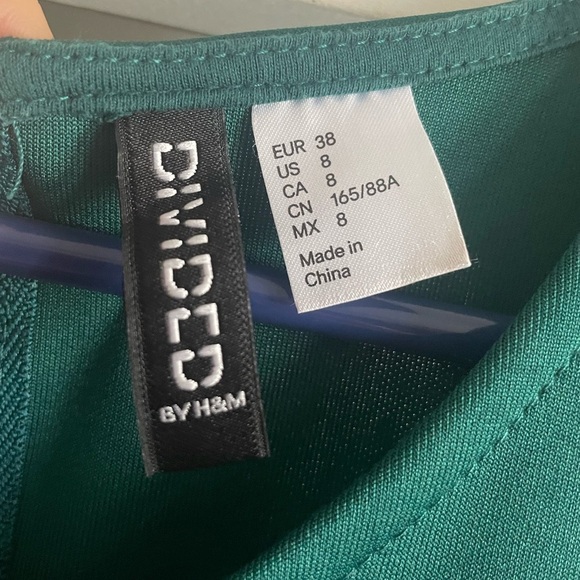 Divided By H&M Green Dress. Pre-Owned. - Picture 4 of 5